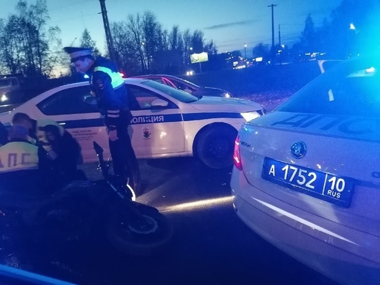  Мотоциклист пытался скрыться от ДПС на улицах Петрозаводска