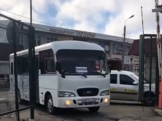 На маршрут Тепличный — Черкесск добавили большой утренний автобус