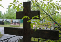 Локдаун регионам не по карману: место на кладбище подорожало до 100 тысяч рублей