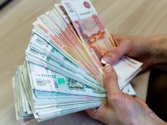 Мошенники похитили 1,3 миллиона рублей у пенсионерки в Омске