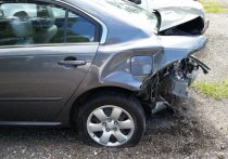 В городе Бийске случилось дорожно-транспортное происшествие, в котором участвовали сразу четыре легковых автомобиля
