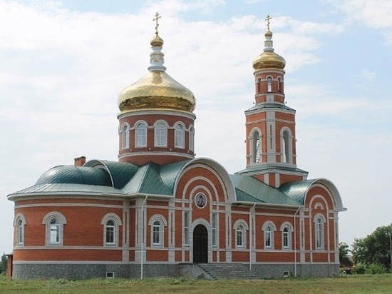 Храм Иоанна Богослова возводят жители Дмитриевки в Никифоровском районе