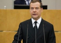 Заместитель председателя Совета безопасности РФ Дмитрий Медведев в беседе с журналистами газеты "Коммерсант" объяснил, почему считает переговоры с действующей политической элитой Украины бессмысленными
