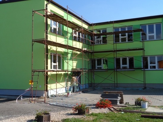 В Новосергиевке подрядчик не успел вовремя отремонтировать школу