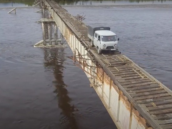 На севере Бурятии восстановят всемирно известный «опасный мост»