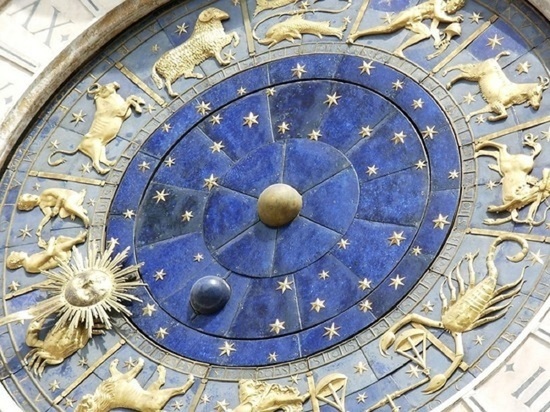Гороскоп для всех знаков Зодиака на 12 октября 2021 года: прогноз и совет на день