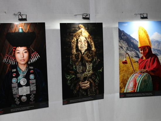 Известный фотограф снова представит в Европе портреты народов Бурятии