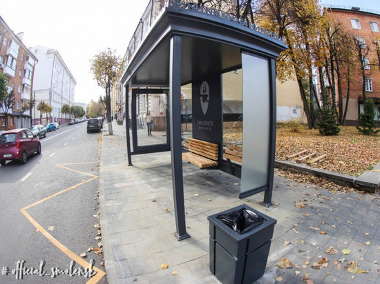 Новые остановочные павильоны появились на улицах в центре Смоленска