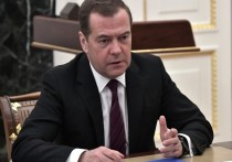 Заместитель председателя Совета безопасности РФ Дмитрий Медведев выступил с резкой статьей по поводу российско-украинских отношений