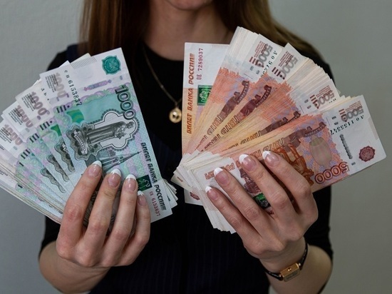 За долг по алиментам более чем 600 тысяч рублей жительница Томской области проведет год в колонии