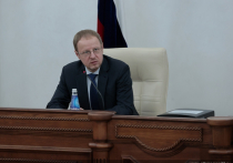 Глава Алтайского края Виктор Томенко внес в алтайский парламент проект закона о бюджете региона на 2022 год