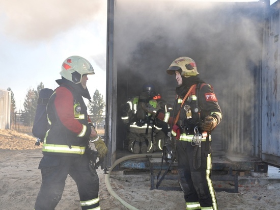 Мужчина погиб при пожаре в гараже на промзоне Муравленко