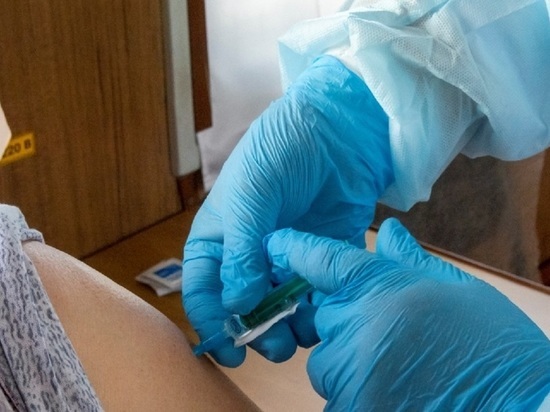 В два раза выросло число желающих поставить вакцину от COVID-19 в Свердловской области