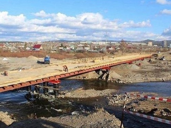 Минстрой Забайкалья объяснил необходимость закрытия временного моста в Каштаке