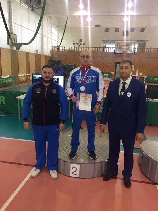 Тамбовский спортсмен стал серебряным призёром  чемпионата России по пауэрлифтингу