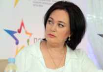 Телеведущая и актриса Лариса Гузеева рассказала, что не знала о том, как была счастлива, и попросила всех беречь себя