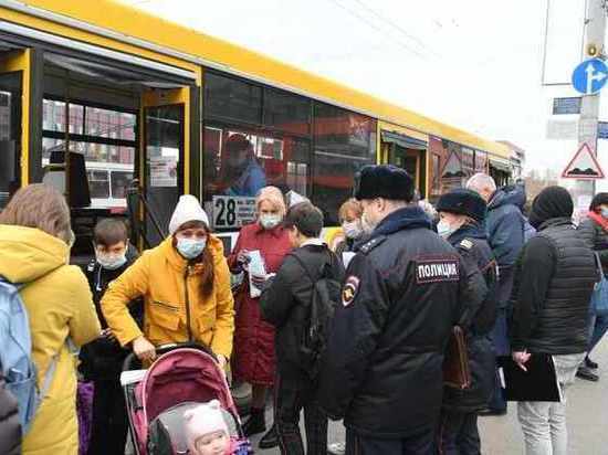 В Ижевске двух жителей оштрафовали за отказ соблюдать масочный режим