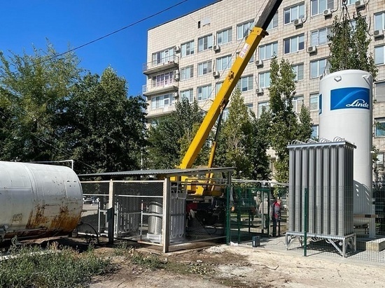 В волгоградских больницах установят 10 единиц кислородного оборудования