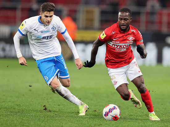 &laquo;Динамо&raquo; и &laquo;Спартак&raquo; сыграли вничью, Виторию спасли голы защитников