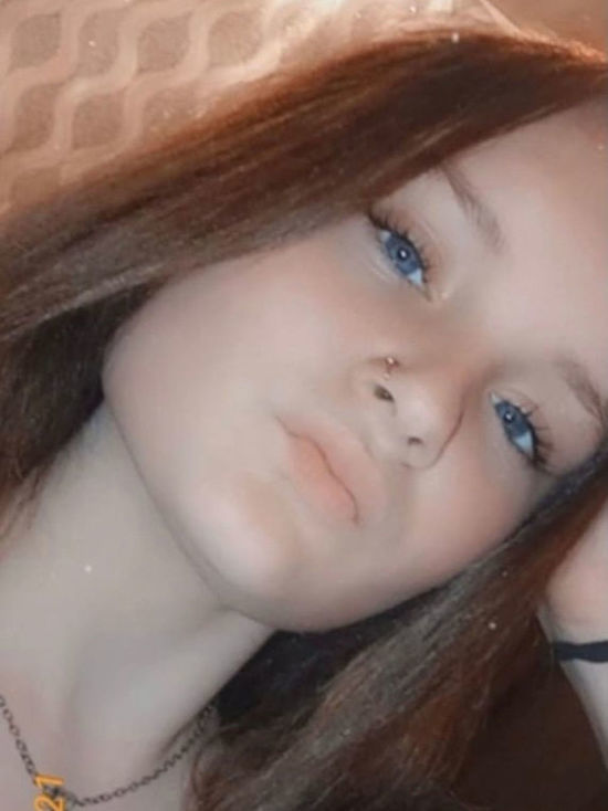 Пропавшую неделю назад 16-летнюю девочку разыскивают в Кузбассе