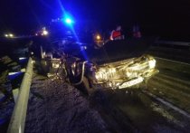 В Забайкалье на трассе «Чита-Хилок» в районе села Домна произошло столкновение двух грузовых фургонов и автомобиля «Волга»
