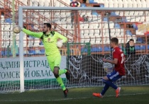 Имея подавляющее преимущество по ходу игры, армейцы из Хабаровска сумели проиграть матч «Томи» со счетом 0:1