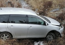 В Забайкалье на трассе «Дарасун-Госграница МНР» перевернулся автомобиль Toyota Fielder