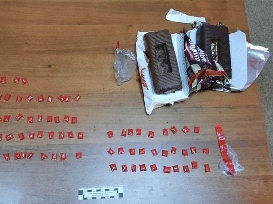  Полицейские задержали изготовителей наркобисквитов в Красноярском крае