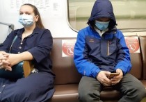 В общественном транспорте Москвы увеличили число контролеров, следящих за соблюдением масочного режима