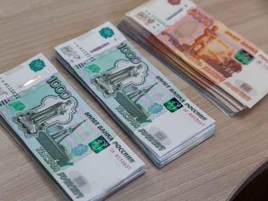 Жителя Томска подозревают в получении более 100 тысяч рублей в качестве коммерческого подкупа