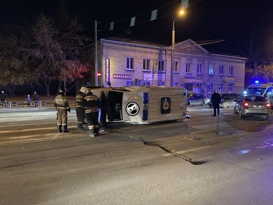 В Пензе в жестком ДТП с участием "скорой" погибла 67-летняя пациентка