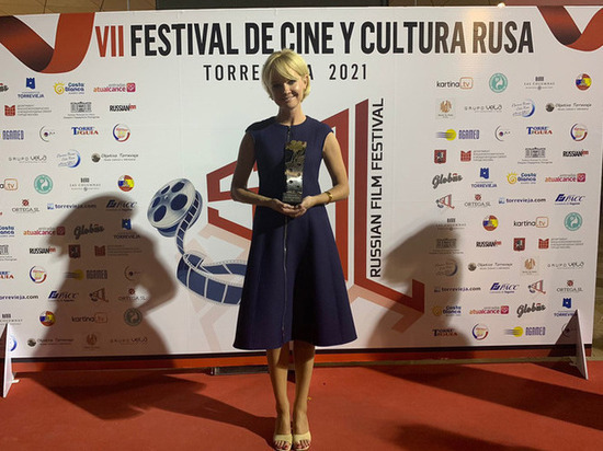 Актриса ведущего театра Ленобласти получила приз за фильм «Кроличья лапа»