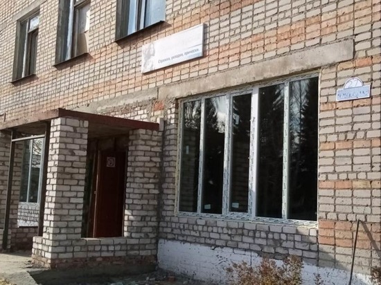 Завершить капремонт Дома культуры села Маис в Никольском районе планируется в ноябре