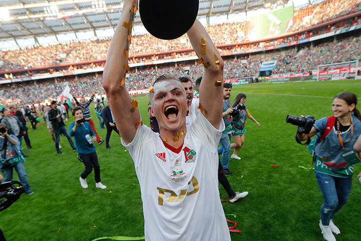 Дмитрий Тарасов принял решение приостановить профессиональную карьеру