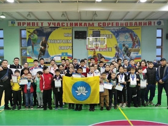 Калмыцкие каратисты победно "выстрелили" на "Кубке Волжского"