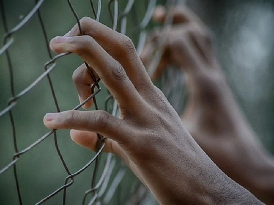 За хранение ассорти наркотиков больше 3 лет в тюрьме проведет мужчина из Нового Уренгоя