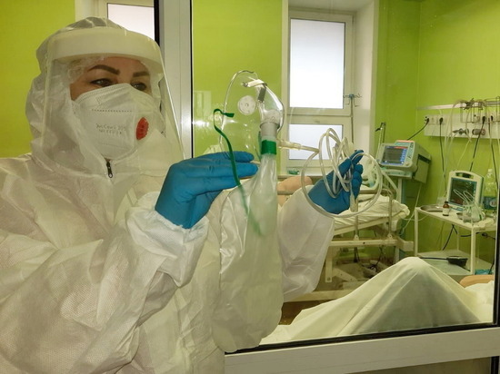 В Пензе в лечении ковидных пациентов успешно используют ороназальные маски
