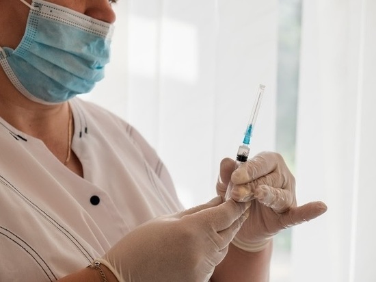 В Волгограде увеличили список профессий, подлежащих обязательной вакцинации