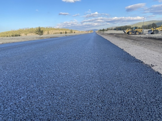 Правительство Бурятии проверило ремонт дороги в Заиграевском районе