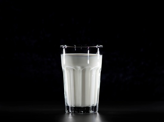 Поставки молока на «Славмо» и ОМК возобновляются в прежних объёмах