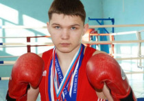 23-летний боксер Илья Медведев, который смог зарезать напавшего на него медведя в Тюменской области, находится в коме