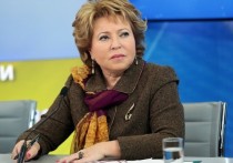 Спикер Совфеда Валентина Матвиенко в ходе своего выступления на Европейской конференции глав парламентов заявила, что у властей РФ был «большой соблазн» ввести обязательную вакцинацию от коронавируса