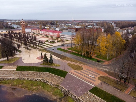 Обновление набережной Достоевского в Старой Руссе подходит к концу