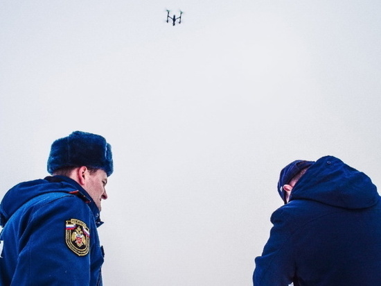 В Мурманске специалисты беспилотной авиации МЧС провели тренировку