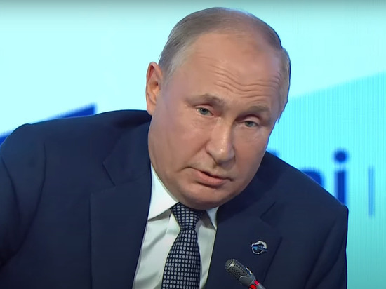 Путин назвал угрозой военное освоение Украины Западом