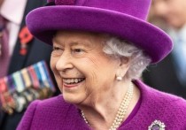 В Букингемском дворце подтвердили, что королева Великобритании Елизавета II была госпитализирована на несколько дней в одну из клиник Лондона