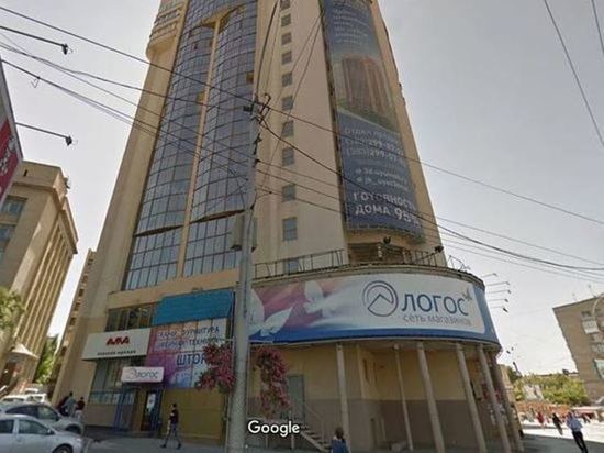 Полиция нашла сына выпавшей из окна с мужчиной женщины в Новосибирске