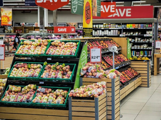 Тулеев раскритиковал рост цен на продукты и предложил увеличить налоги для богатых