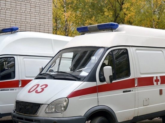 Больницам в Забайкалье выдали 12 новых машин скорой помощи