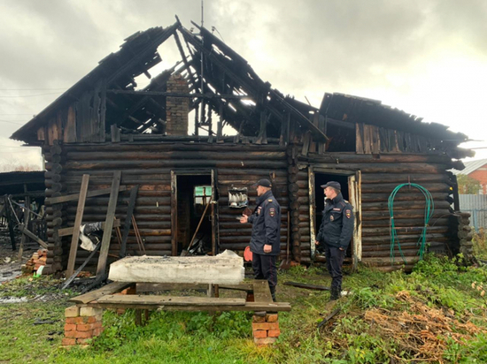В Ивановской области полицейские спасли людей от гибели на пожаре